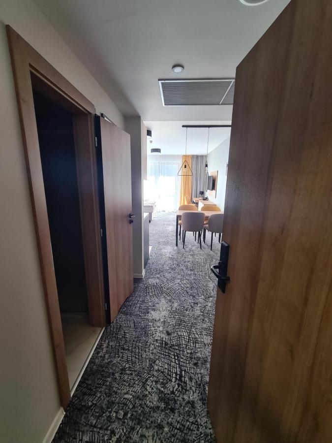 Appartamento Akvamarín Bešeňová apartmán Esterno foto