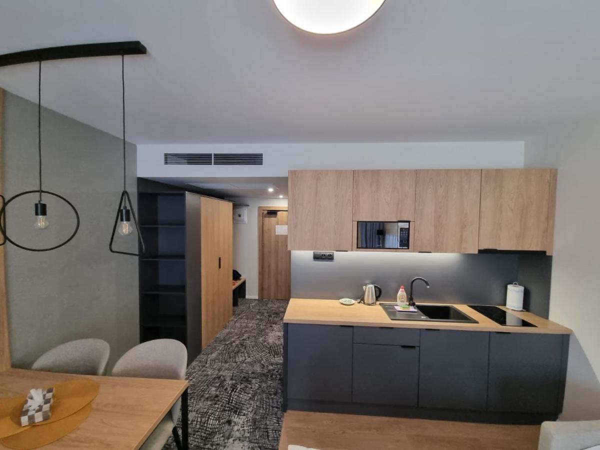 Appartamento Akvamarín Bešeňová apartmán Esterno foto